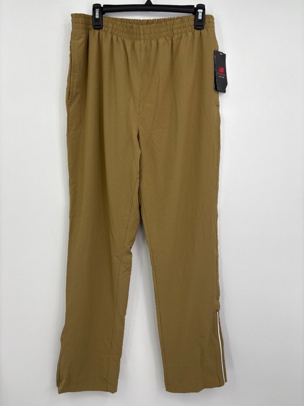 New Balance Mens All Motion Mesh Lined Track Pant Jogger Zip Hem Beige Large NEW